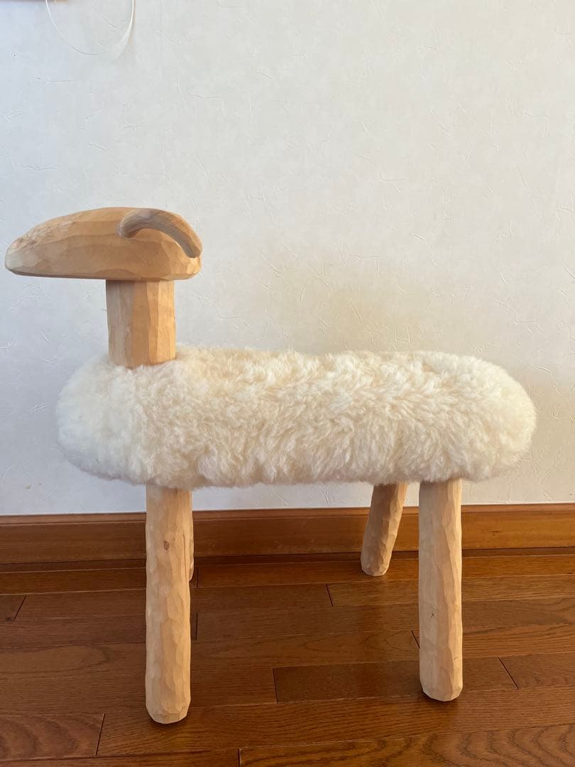 puu ja puu プーヤプー 北欧 手作り パイン材 ムートン 羊 スツール