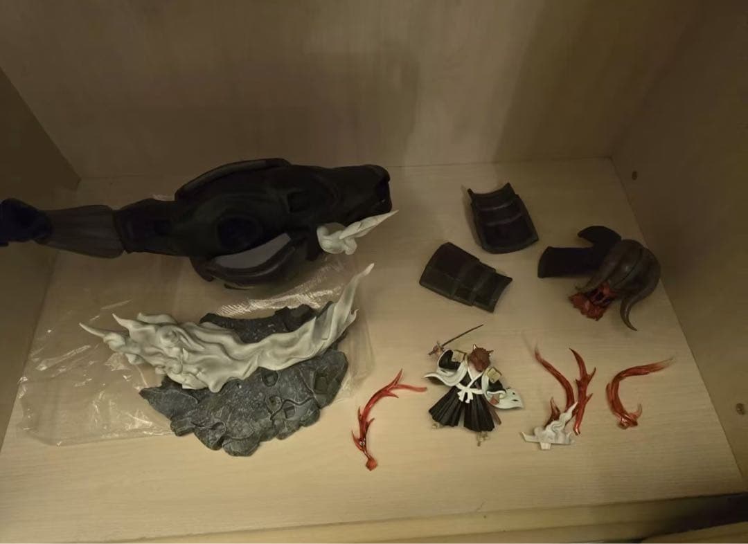 BLEACH 狛村左陣 ガレージキット ガレキ スタチュー①③