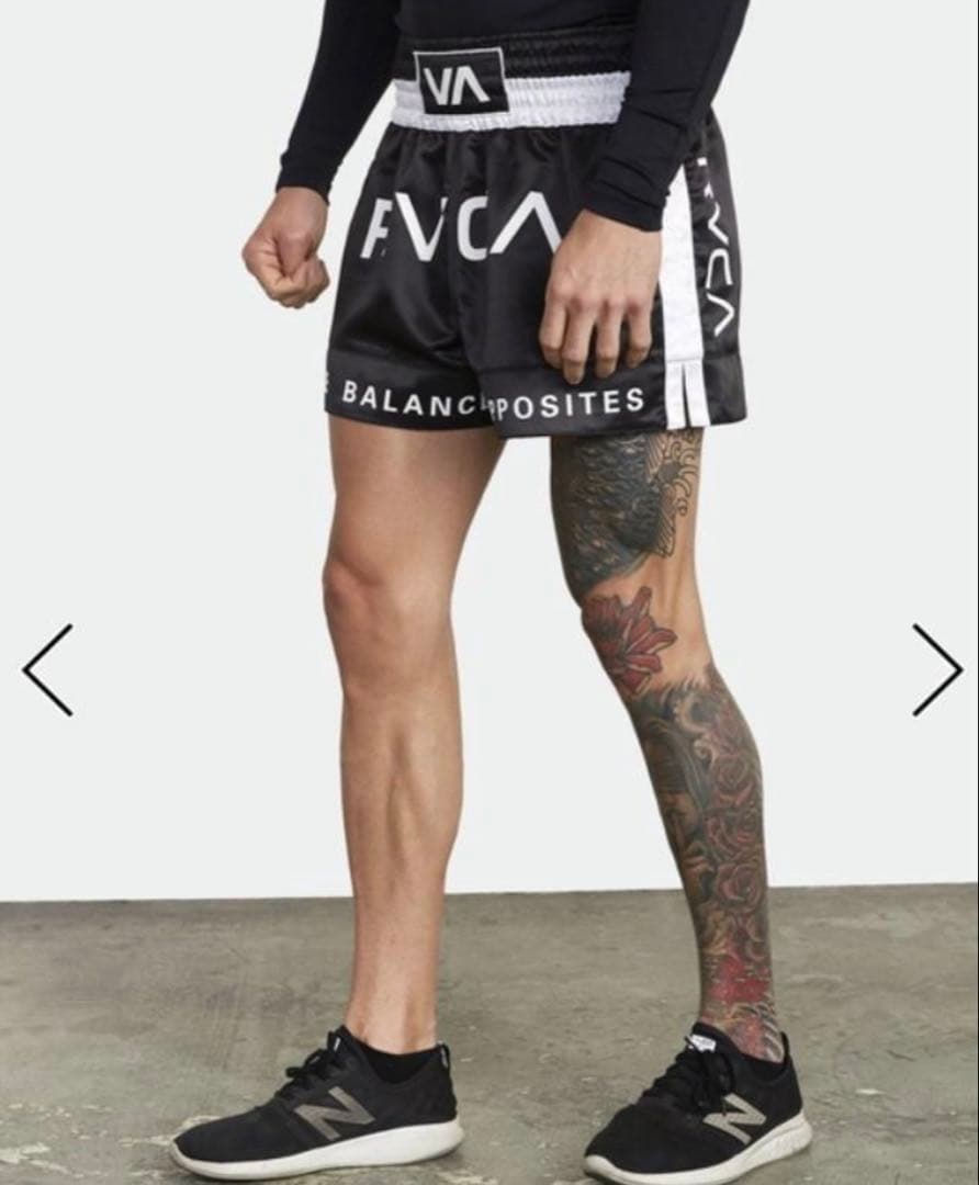 新品　RVCA SPORTルーカ スポーツ　ショーツ　L　黒ｘ白(格闘技）