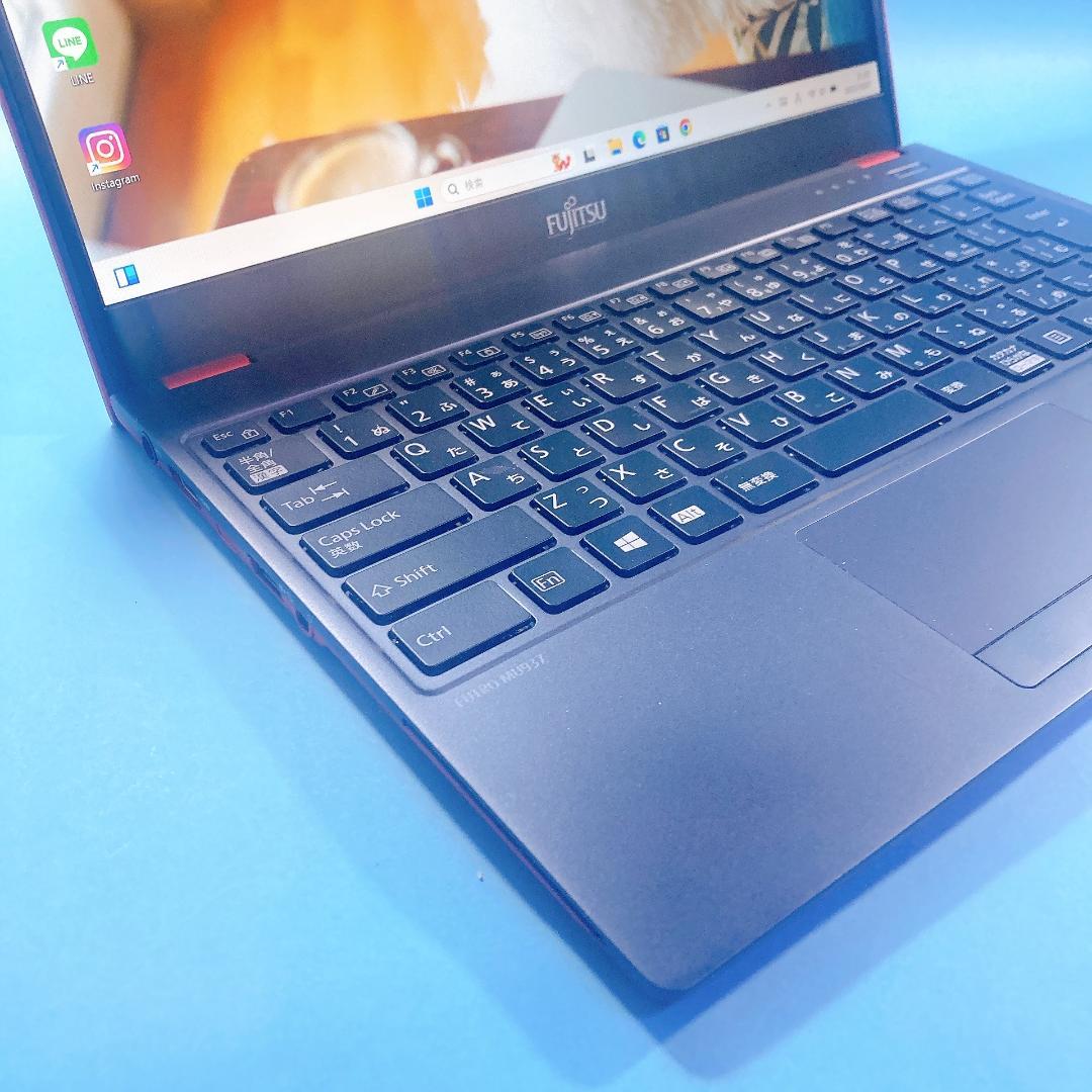 w88✨レッド/爆速 SSD新品/Win11/薄型軽量✨すぐ使えるノートパソコン