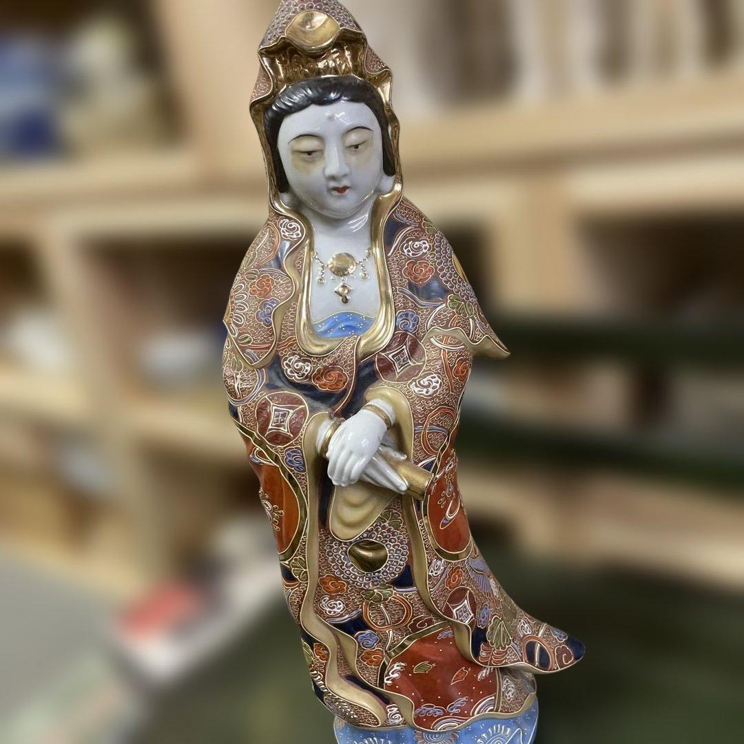 石川県九谷焼観音像　陶器製 女性像 装飾品　伝統工芸品　日本美術　金彩