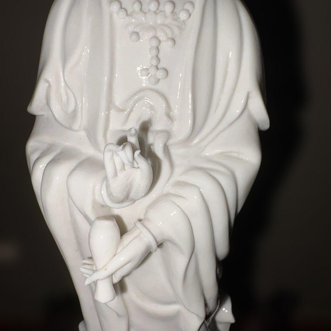 ★ヴィンテージ 徳化窯 白磁観音菩薩像【＊】