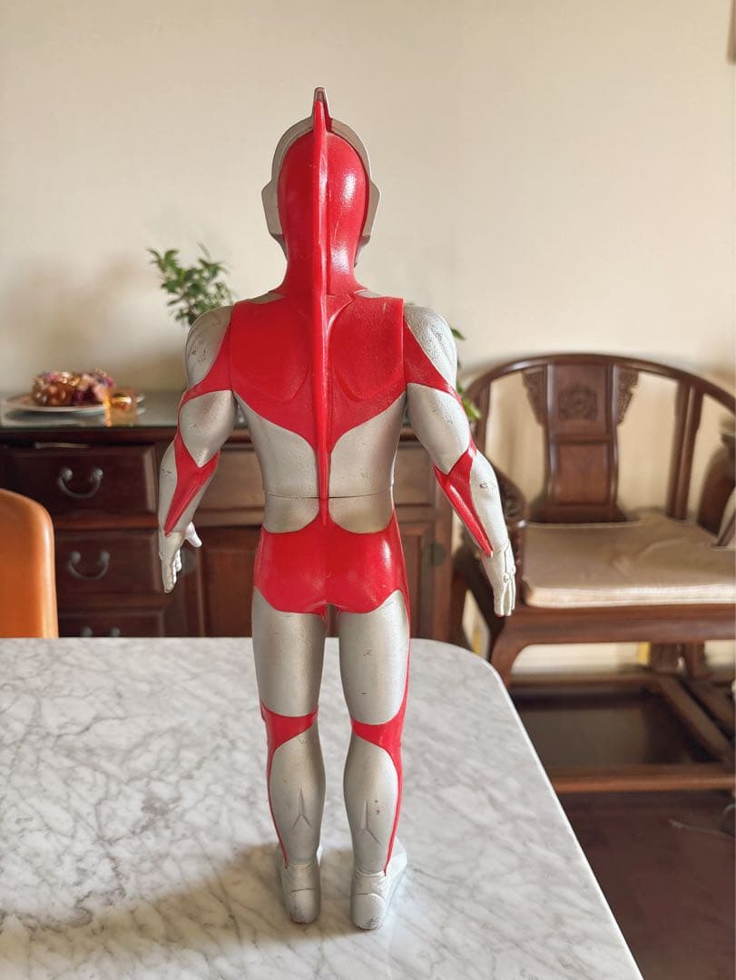 ウルトラマン　フィギュア　大きめ