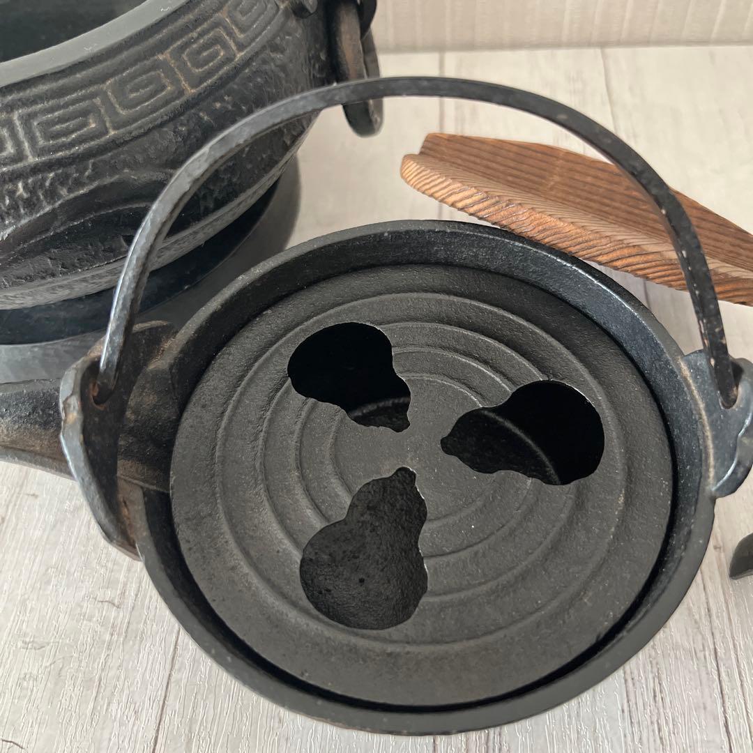 レトロ　鉄瓶と火鉢のセット