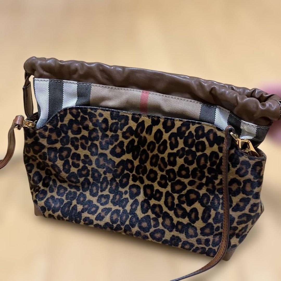 バーバリー　ヒョウ柄ハラコショルダーバッグ