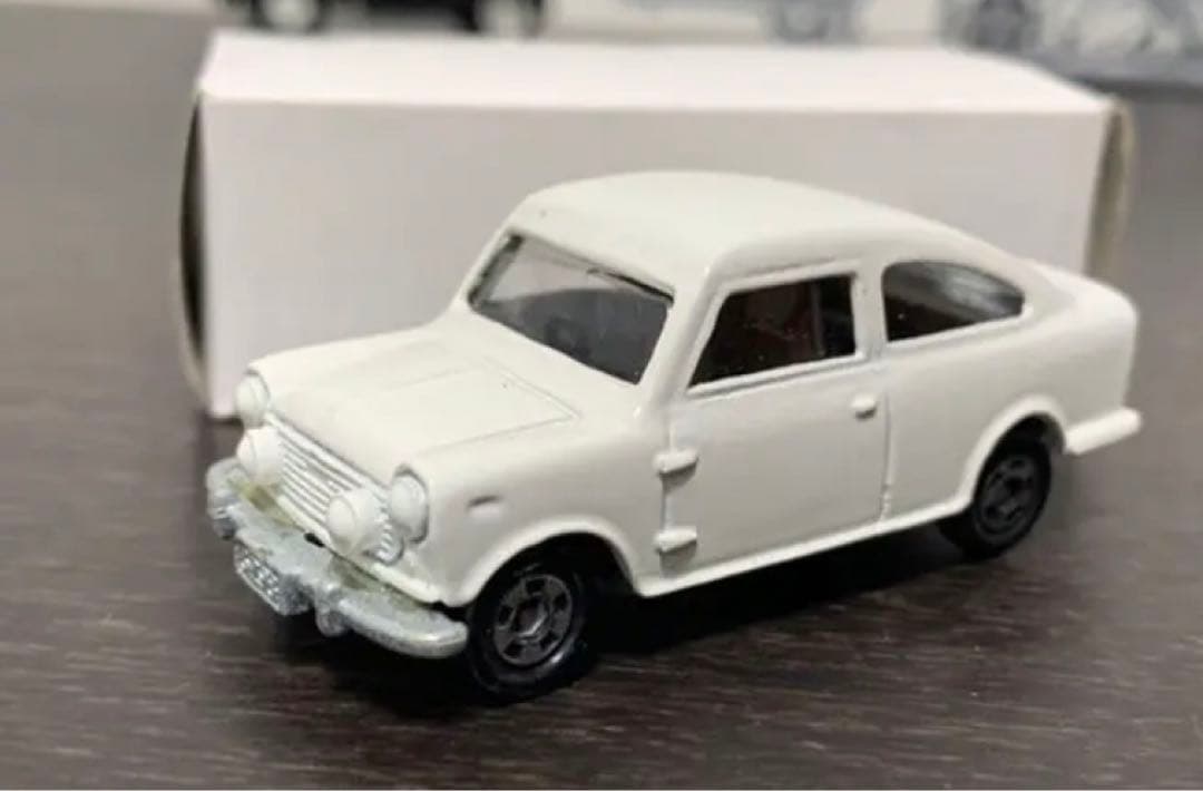 トミカ ミニクーパー トラフィック特注 ブロードスピード 白