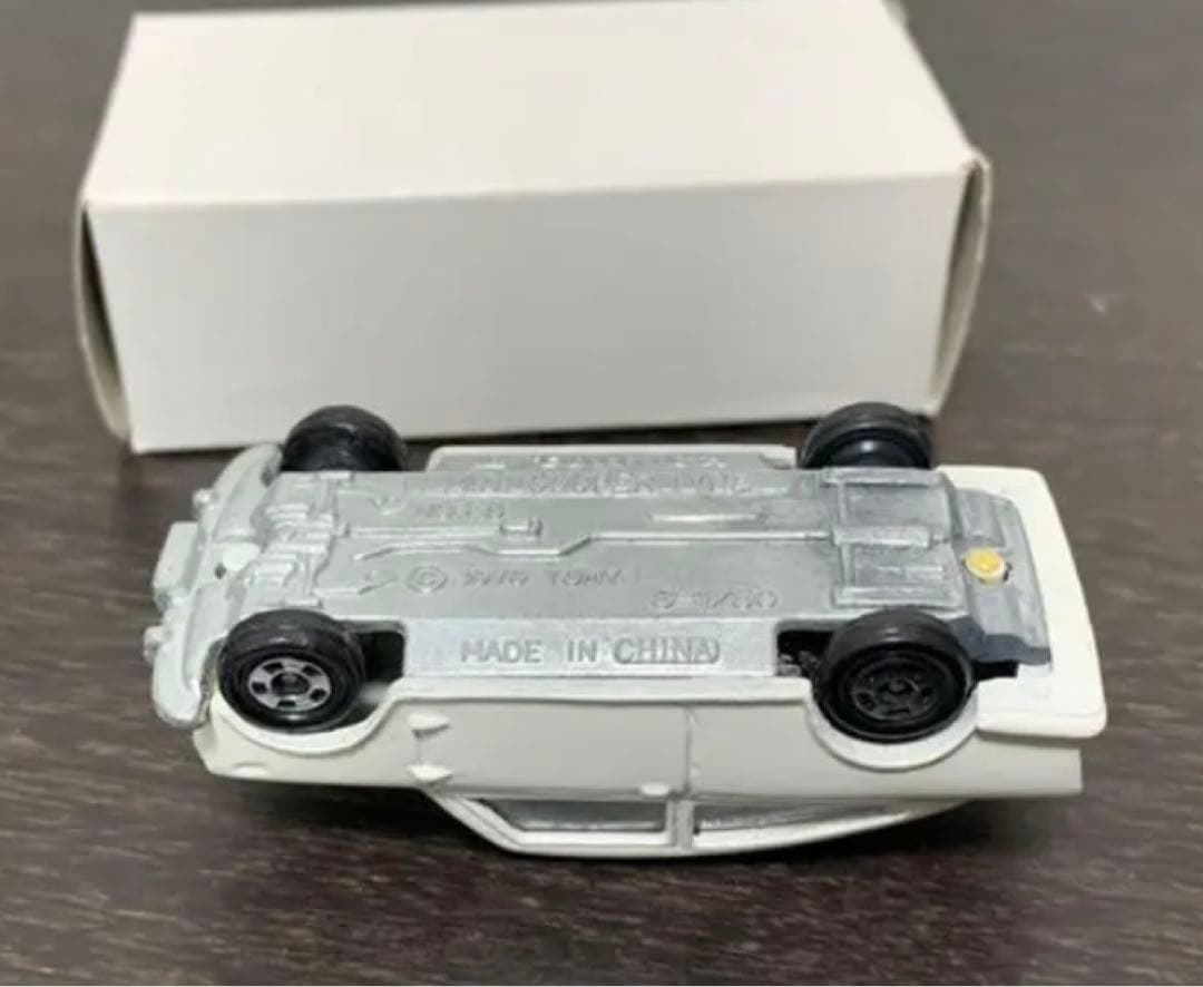 トミカ ミニクーパー トラフィック特注 ブロードスピード 白