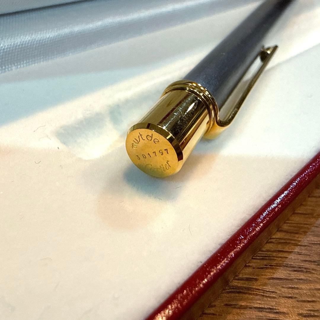 カルティエ　ボールペン　新品未使用