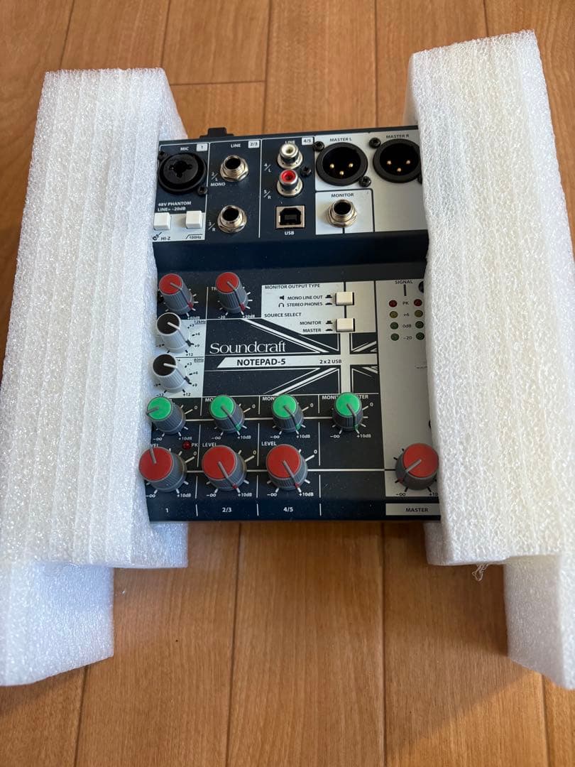 Soundcraft Notepad-5 コンパクトミキサー