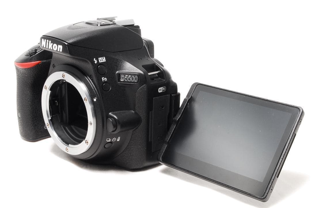 大人気★Wi-Fi　Nikon D5500　自撮り レンズキット　ガイドブック付