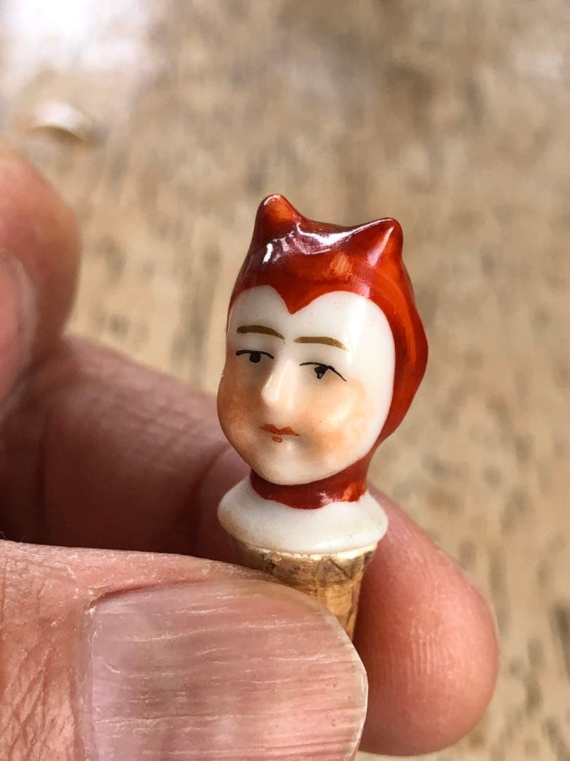 アンティーク 19s デビル 悪魔　レッドデビル パヒューム　ポイズン レトロ