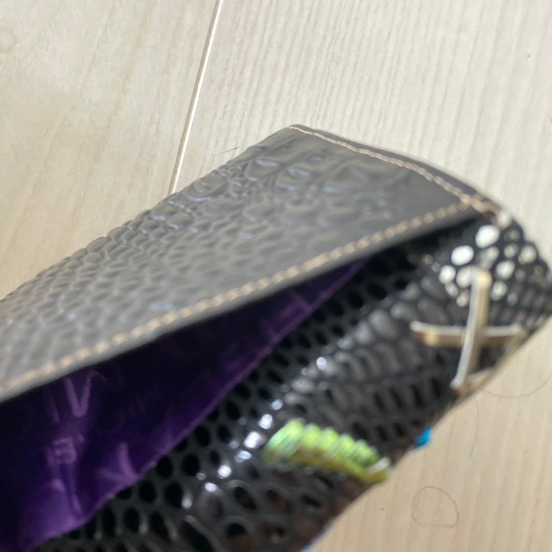 未使用品☆MICHELANGELOミケランジェロ☆ 刺繍ビーズ装飾 三つ折り財布