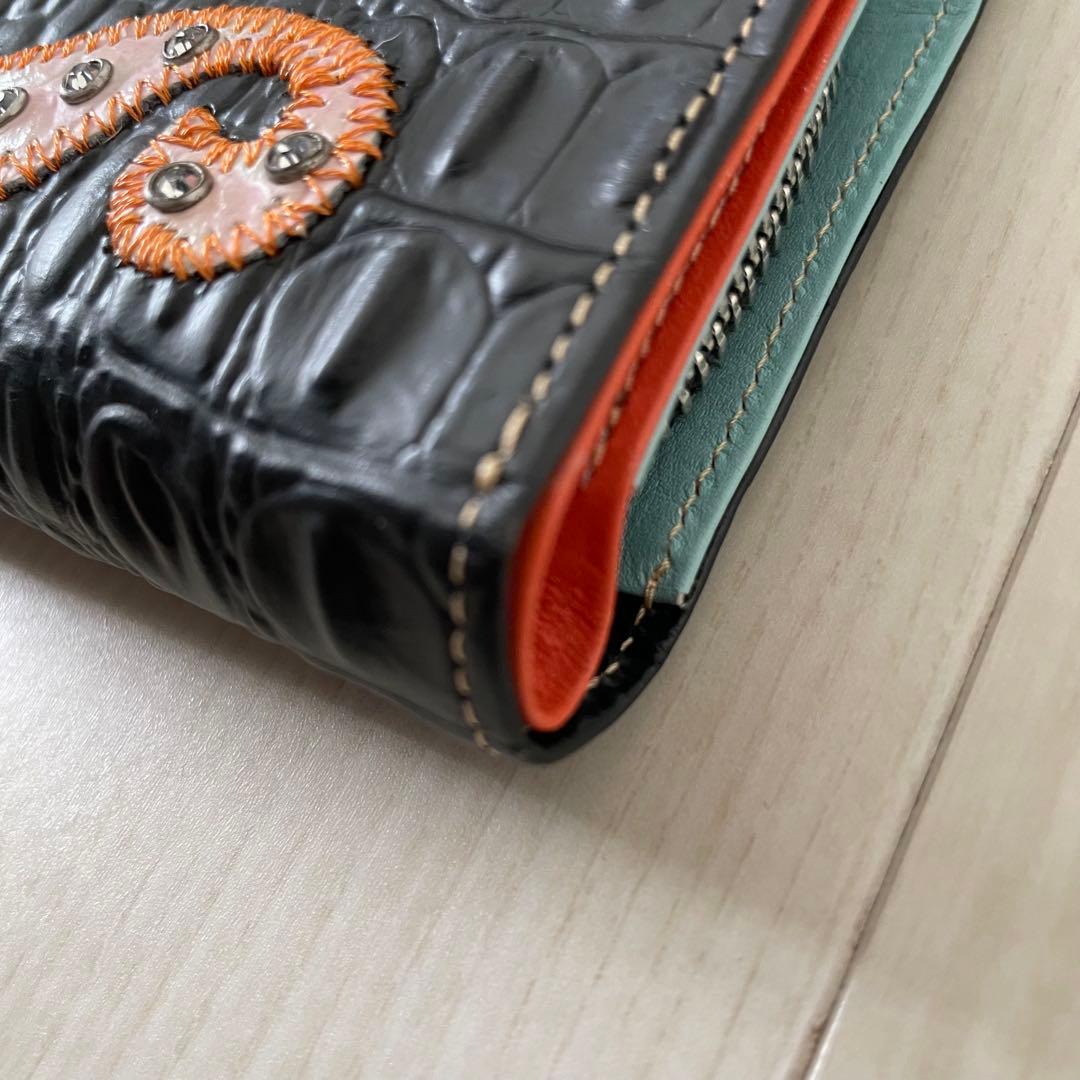 未使用品☆MICHELANGELOミケランジェロ☆ 刺繍ビーズ装飾 三つ折り財布