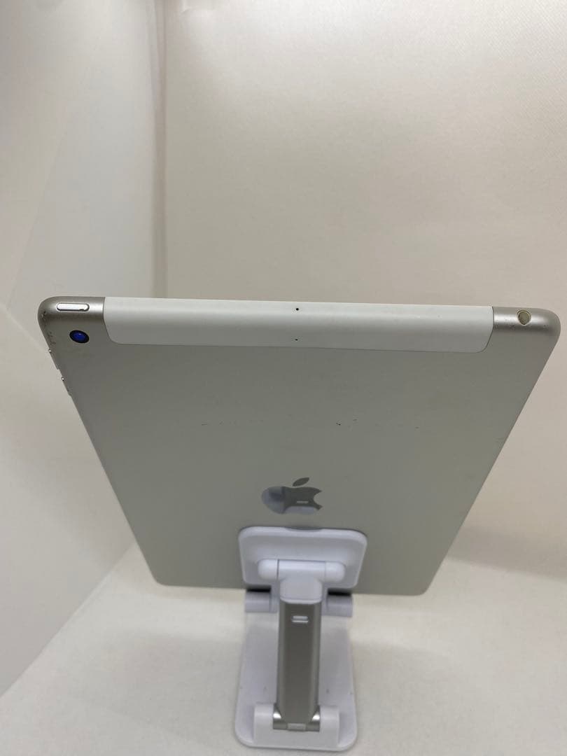 iPad 第6世代 32GB SIMフリー 89059