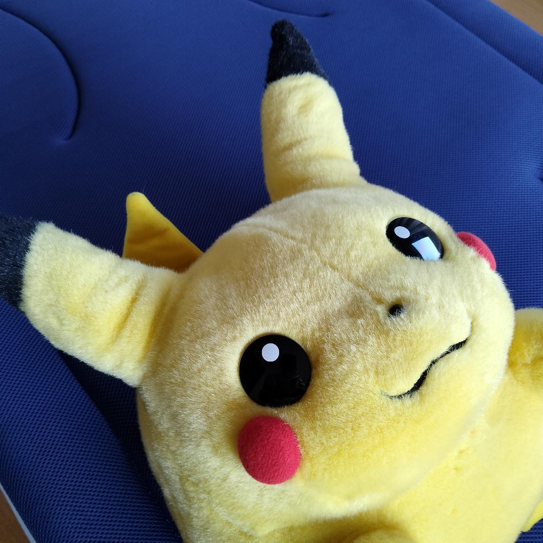 ポケモン　ピカチュウ　ぬいぐるみ　初期　等身大 １／１