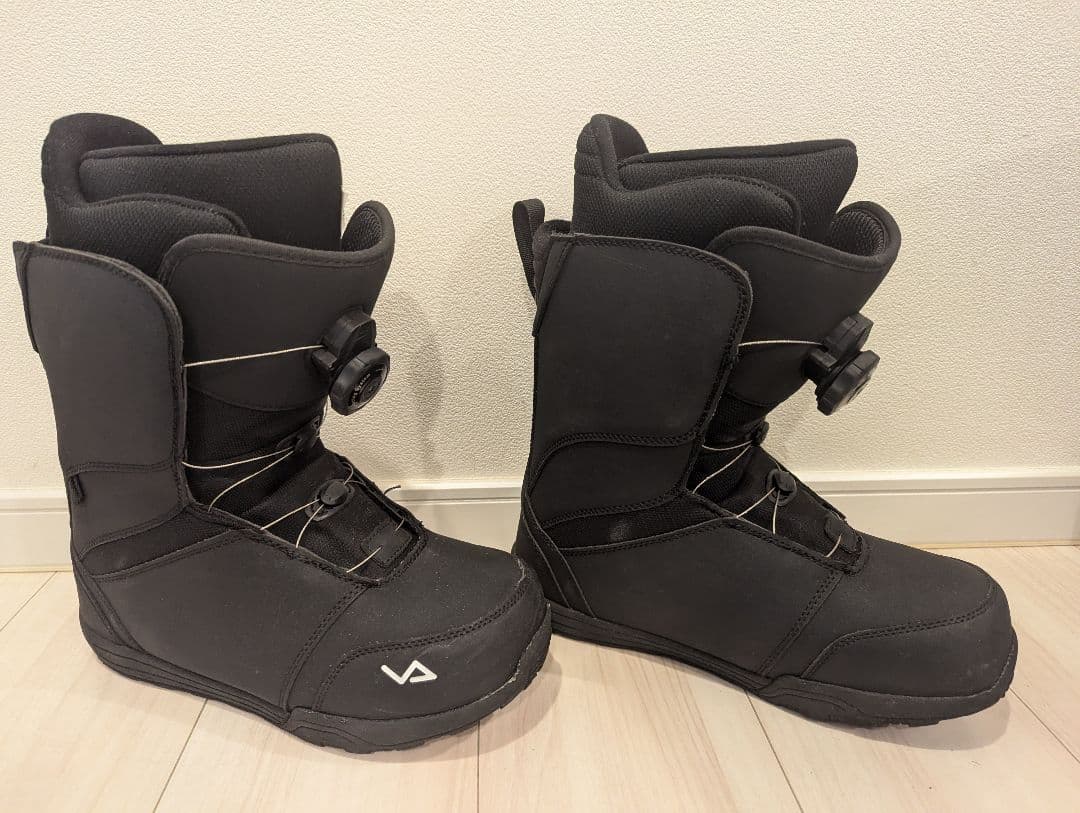 ブラック スノーボードブーツVISIONPEAKS