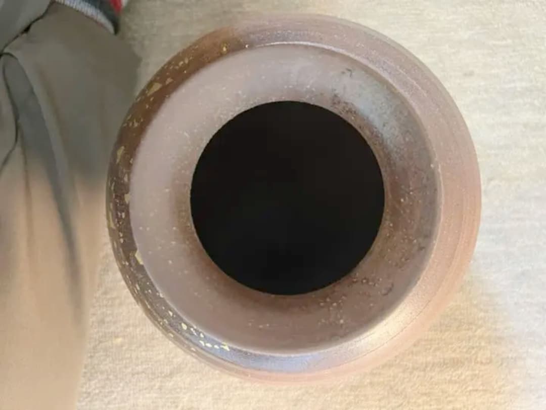 中世から続く名窯、丹波焼、市野信水の壺とおまけの花瓶