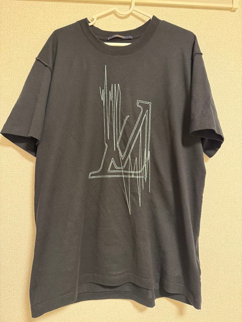 Louis Vuitton グラフィックTシャツ