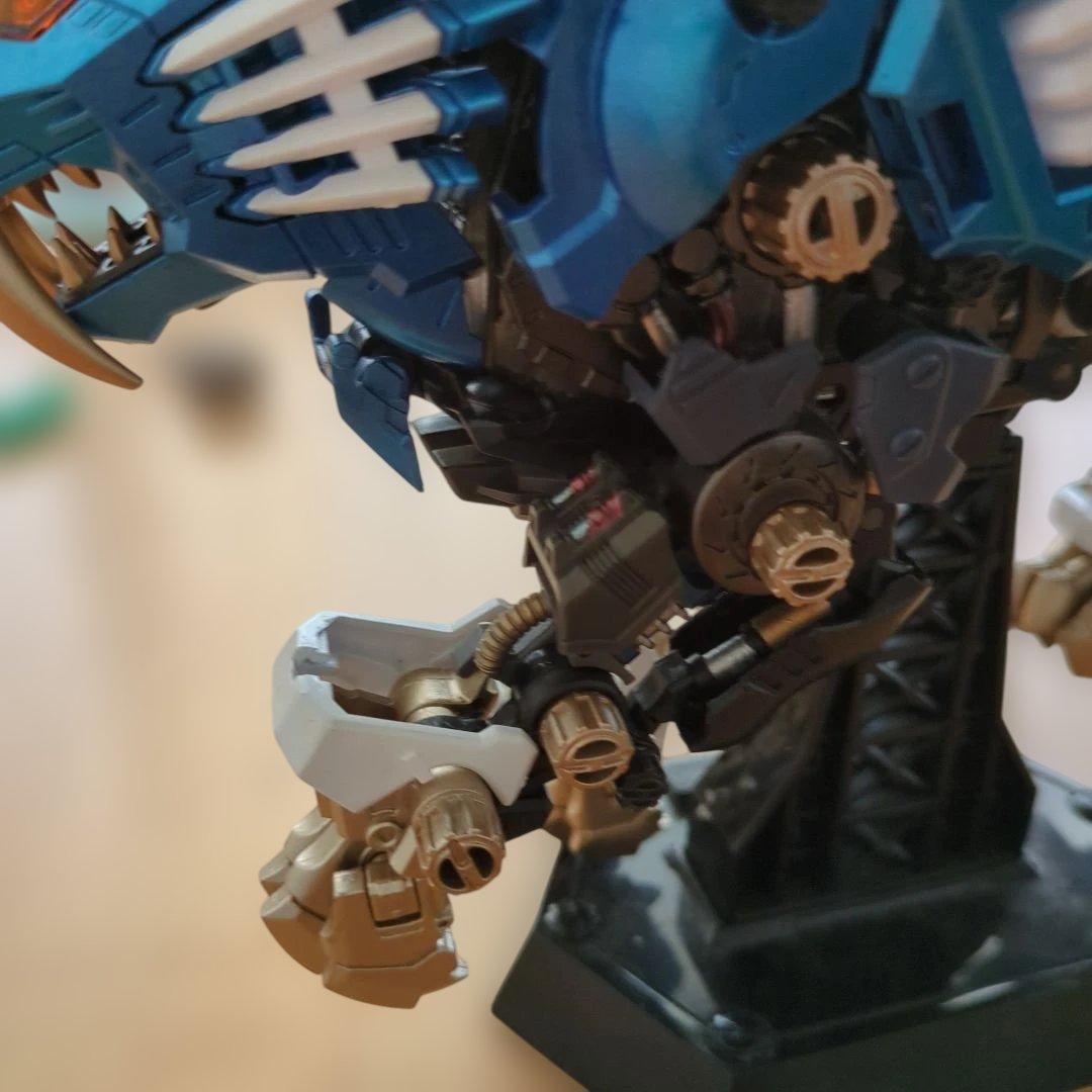 f*e様 ゾイド　ZOIDZ AZ　ブレードライガー　塗装済　みLED電飾　完成