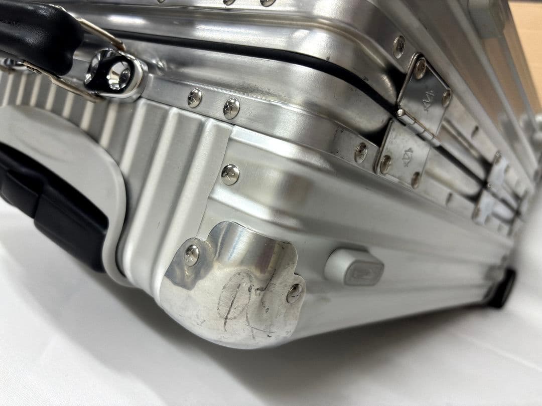しゅろ。 RIMOWA リモワ　ルフトハンザ航空コラボモデル希少