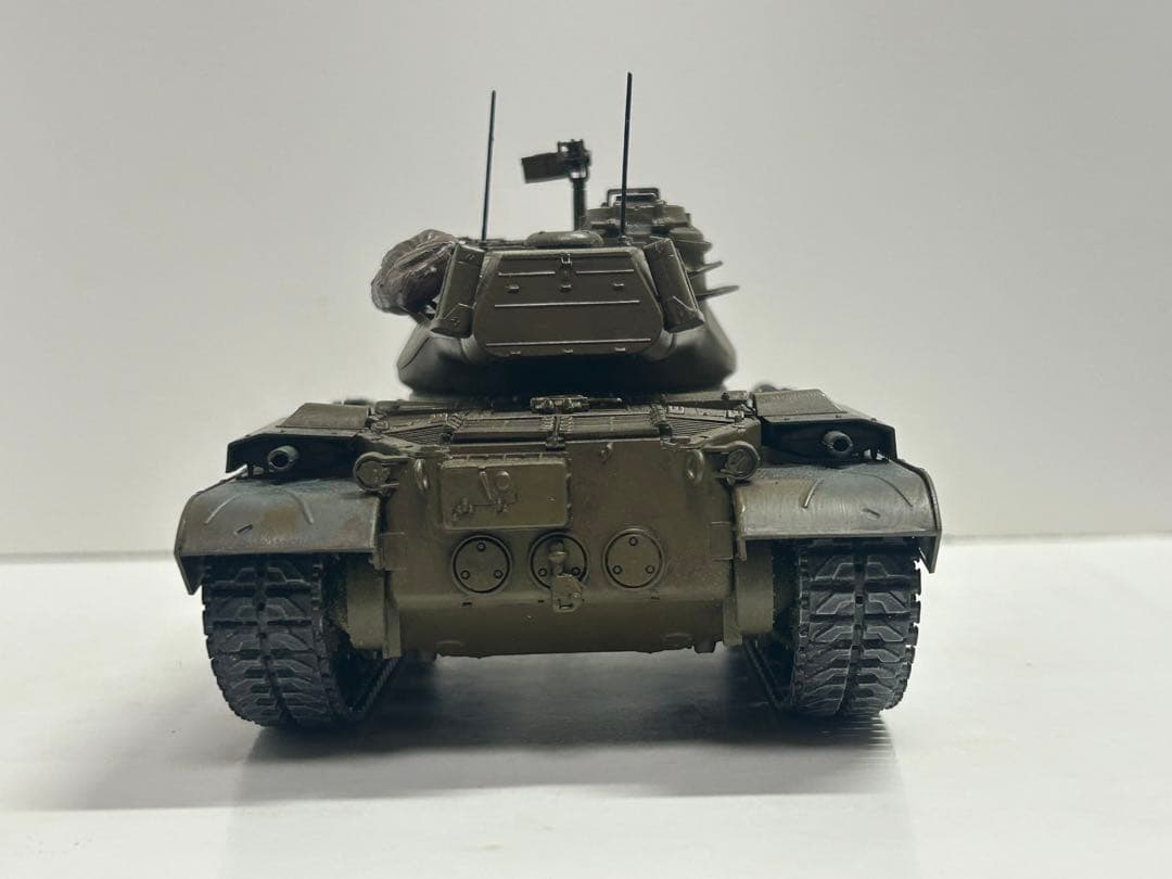イタレリ　1/35 M47 完成品　戦車　模型　プラモデル　ポルトガル