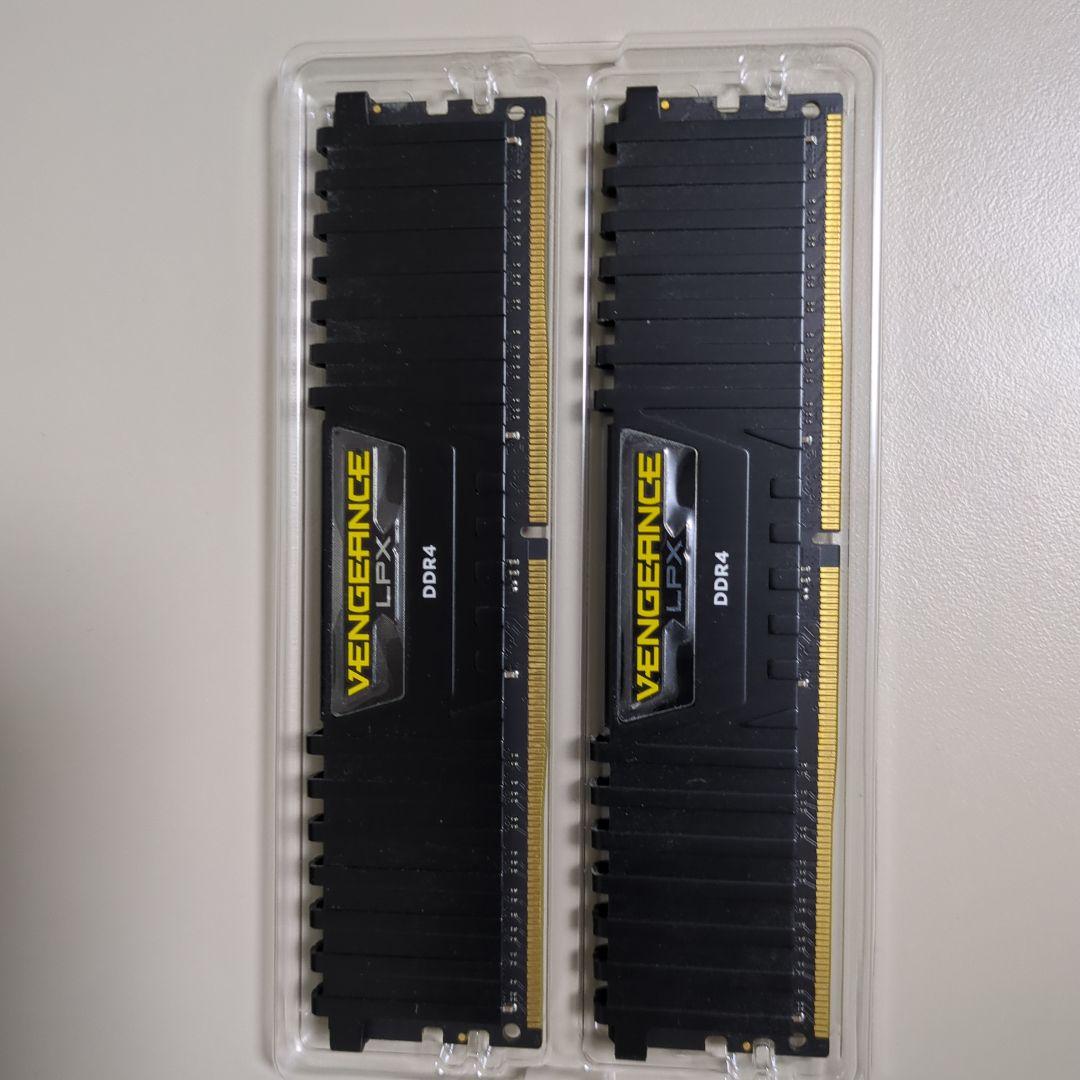 CORSAIR DDR4 メモリ