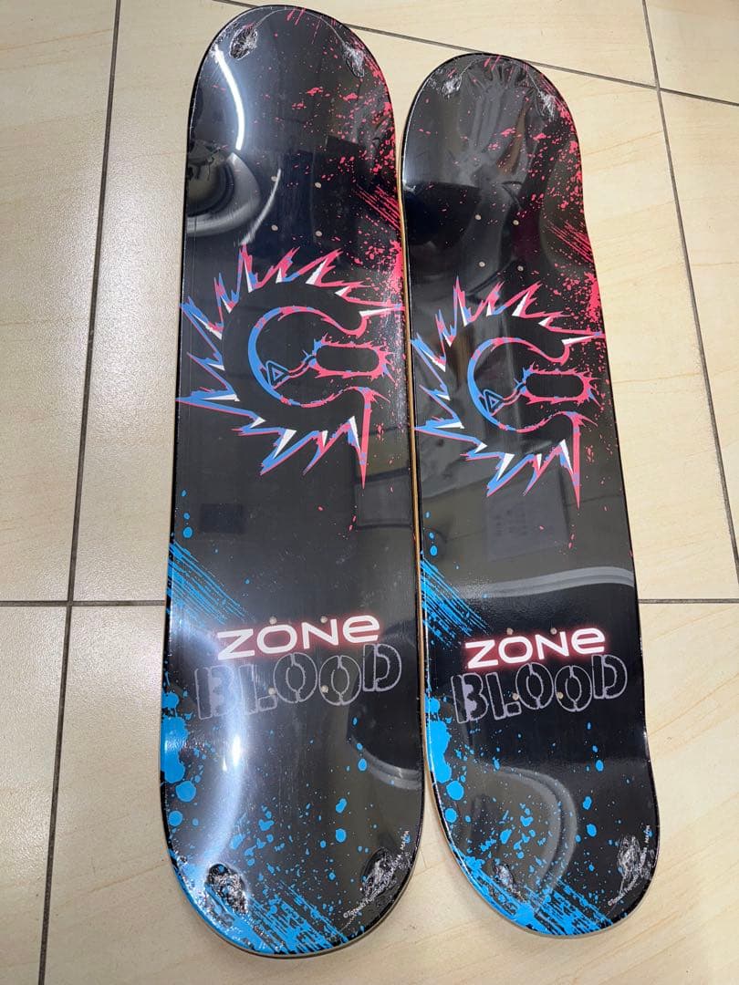 k*様 ZONE　チェンソーマンコラボ　スケートボード　2枚セット（デンジ　パワ