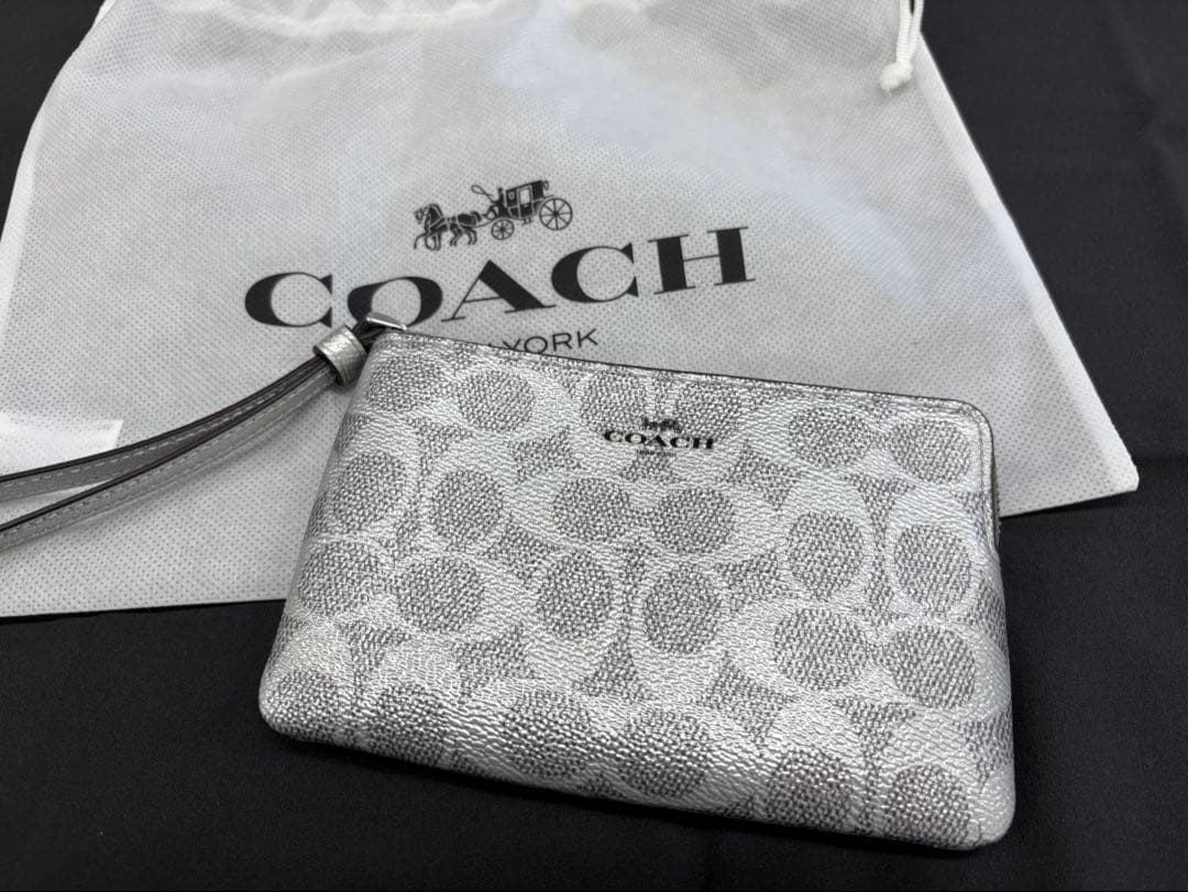 COACH シルバー ケース 保存袋付き