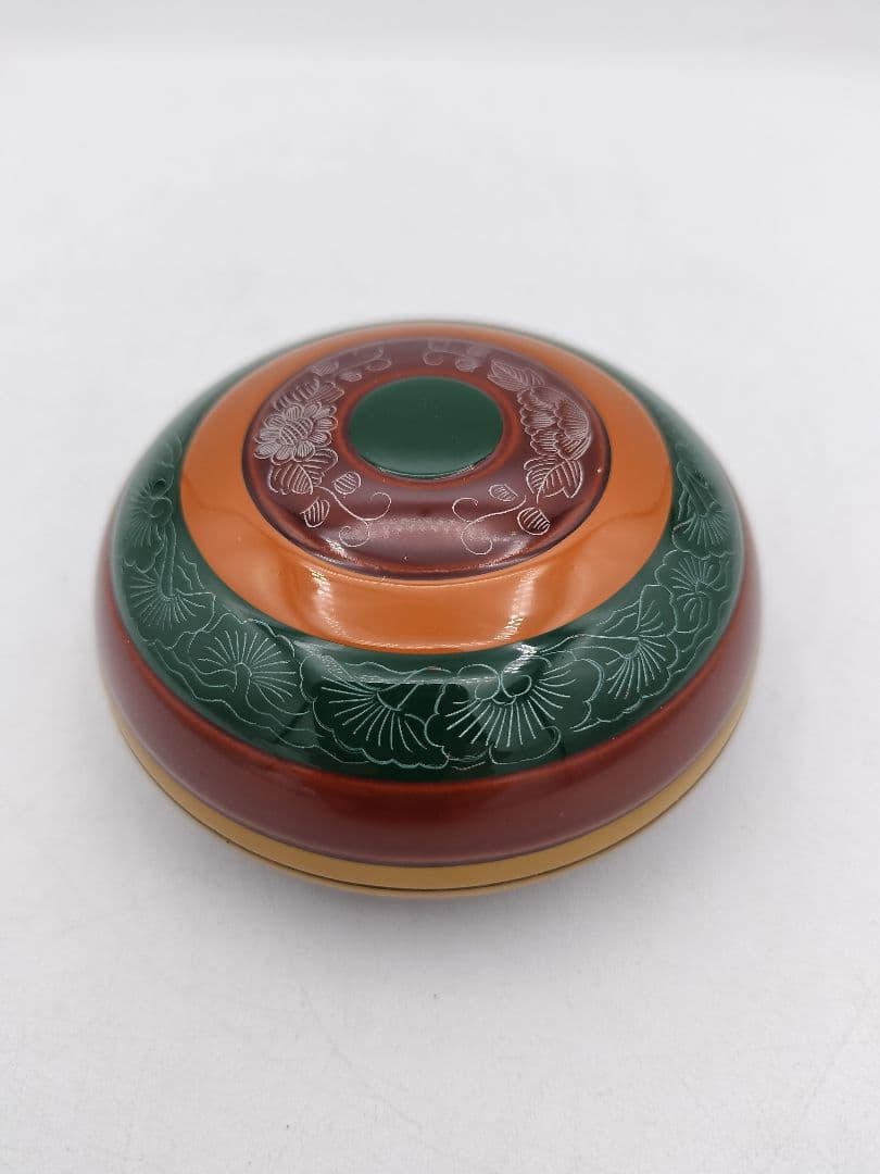 b821 【新品・未使用】香合 玄々斎好 独楽 道場宗廣 木箱 茶道具