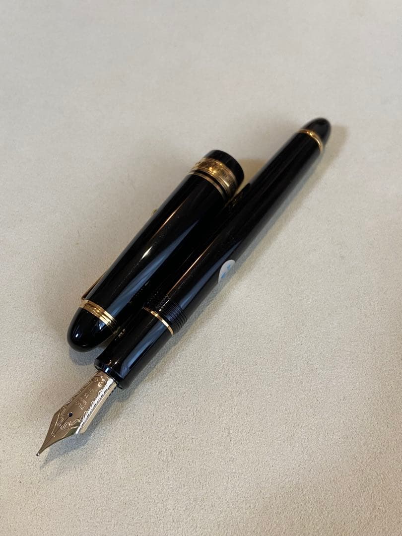 （美品）パイロット pilot 万年筆 カスタム743 Mニブ 14金