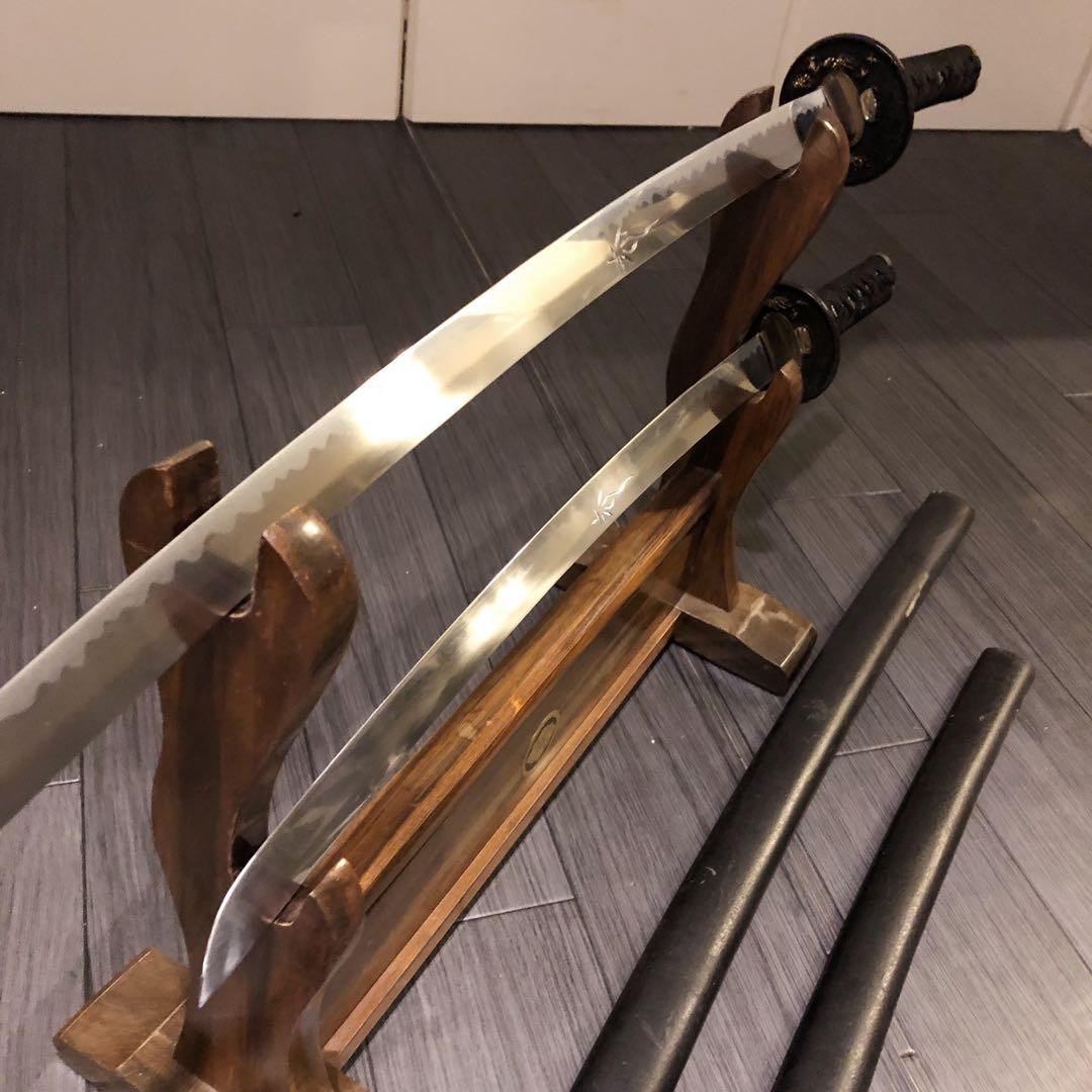 高級模造刀　龍梵字刻印　居合刀　 美術刀剣　太刀　脇差　大小セット　黒拵え