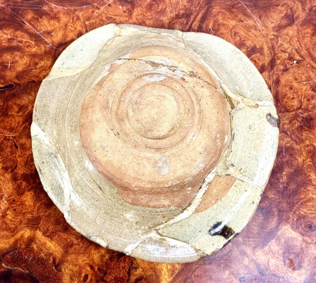 桃山時代 古唐津 絵唐津 草花文皿 発掘品 古茶碗 ウブ品 骨董WWTT387