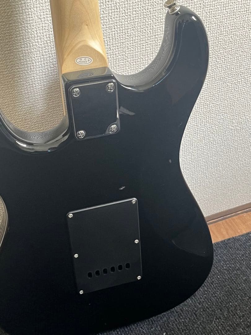 SELDER エレキギター ブラック ストラト