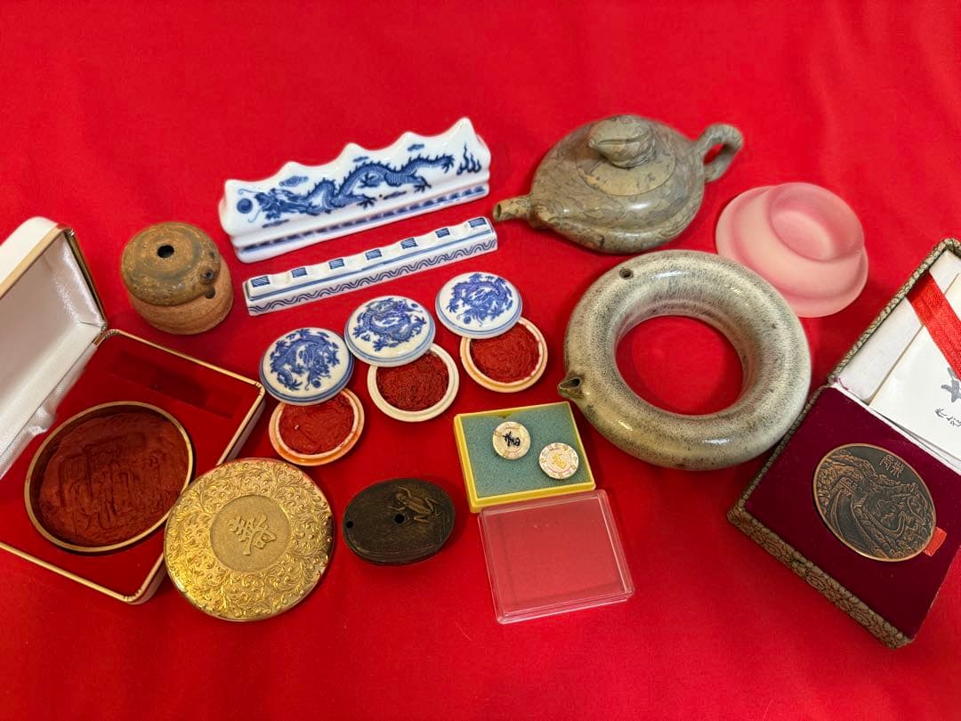 乾隆年製 ★☆朱肉 印泥 24K GP 水差し 水滴 書道 バッヂ 万里の長城