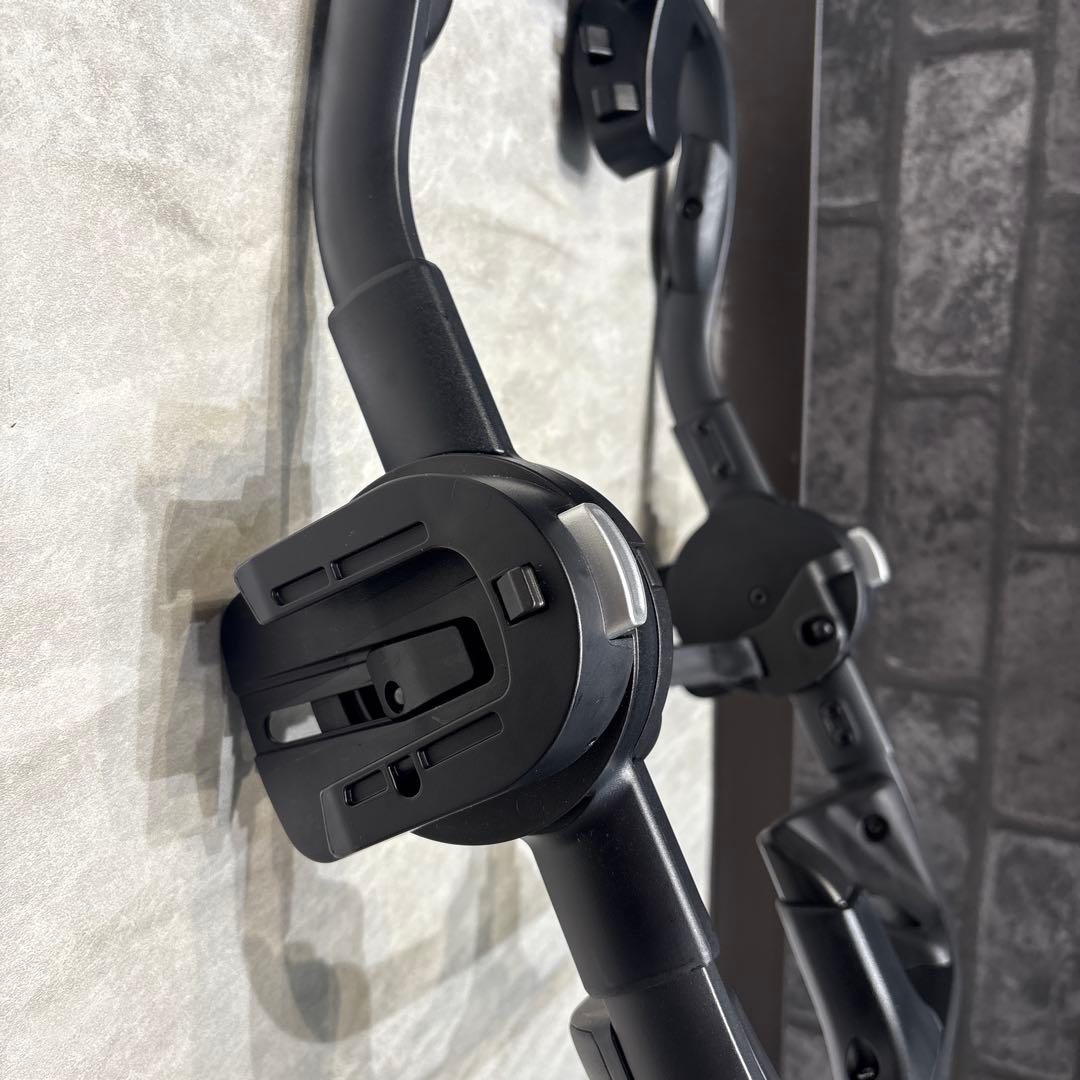 ちゃり♡ひま様　nuna チャイルドシート 一式