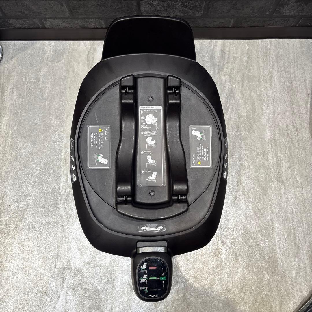 ちゃり♡ひま様　nuna チャイルドシート 一式