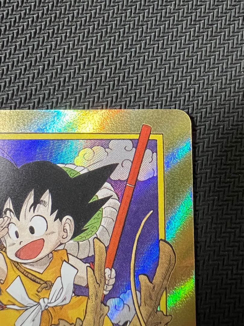 ドラゴンボールカード エナジーマーカー 1巻　E-42 パラレル 金 孫悟空