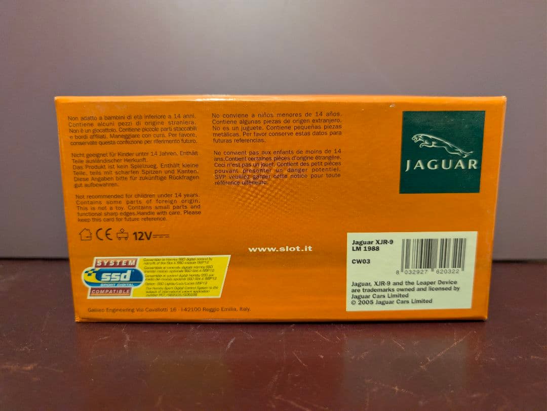 Slot.it Jaguar XJR-9 LM （CW03）スロットカー