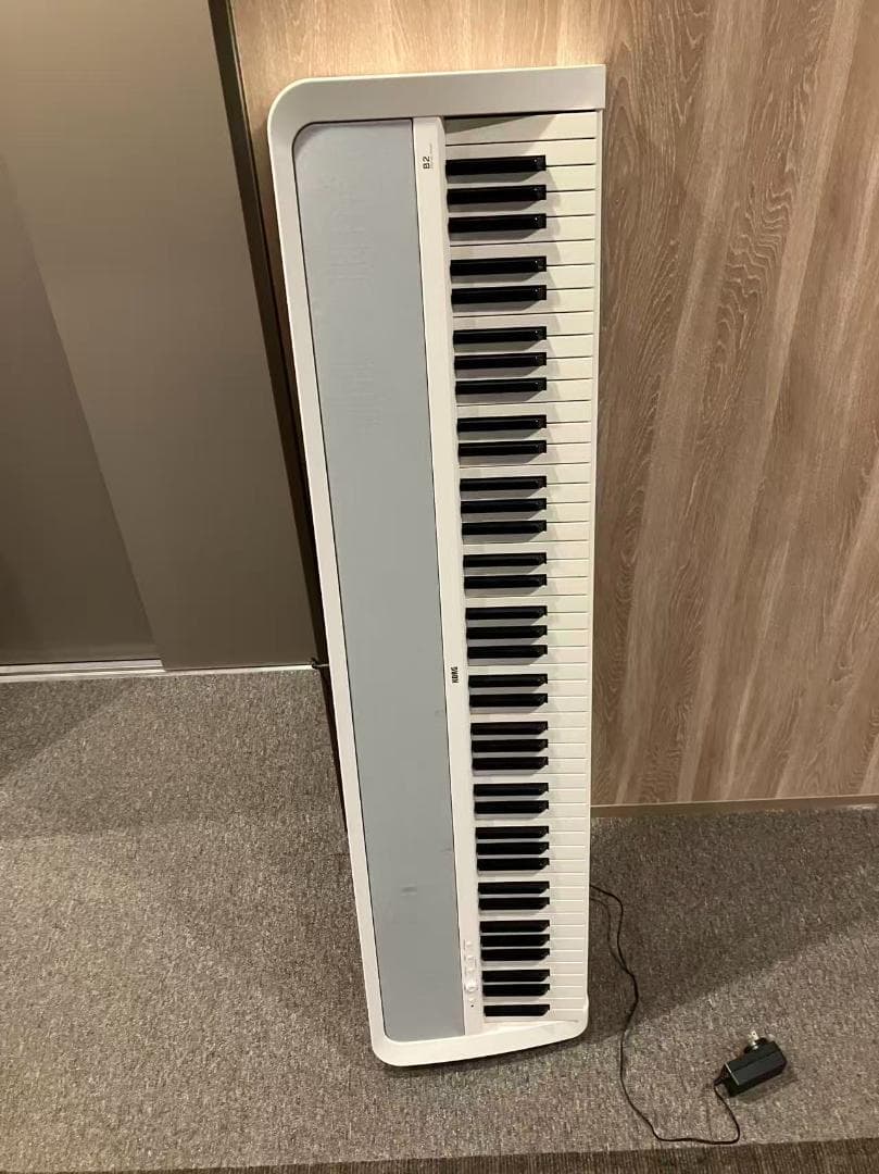 JC133 KORG ホワイト 電子ピアノ