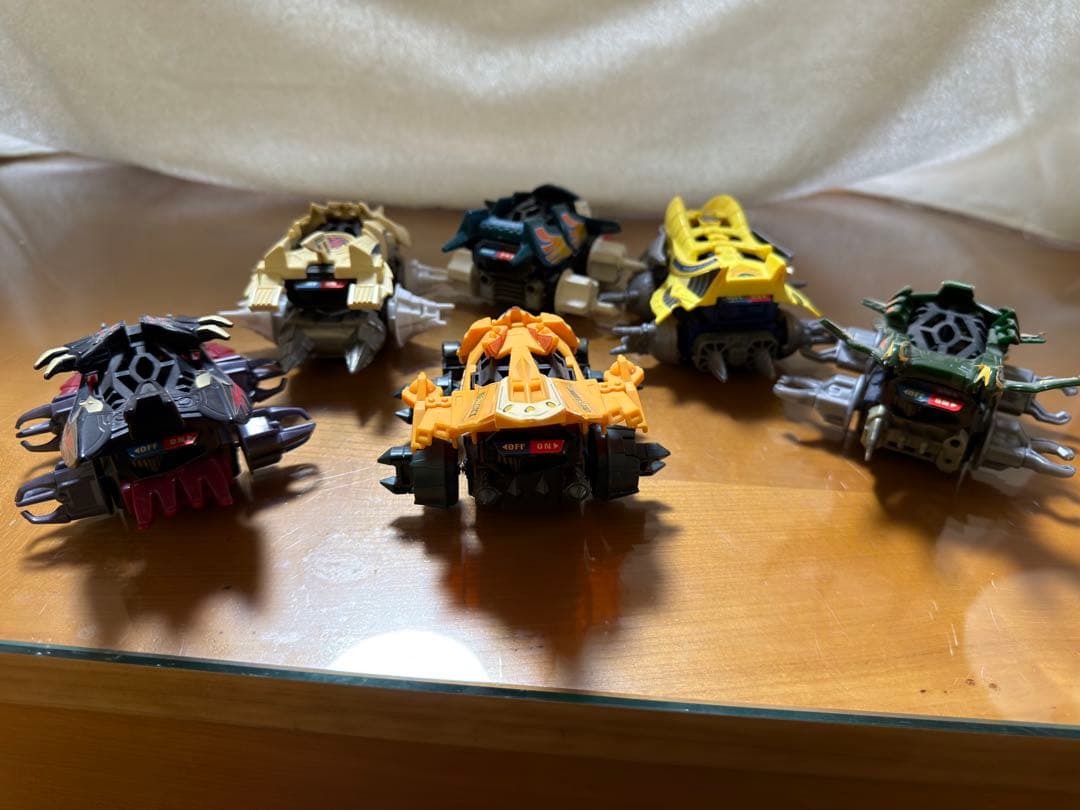 激闘クラッシュギア　5台セット(右上黄色除く)