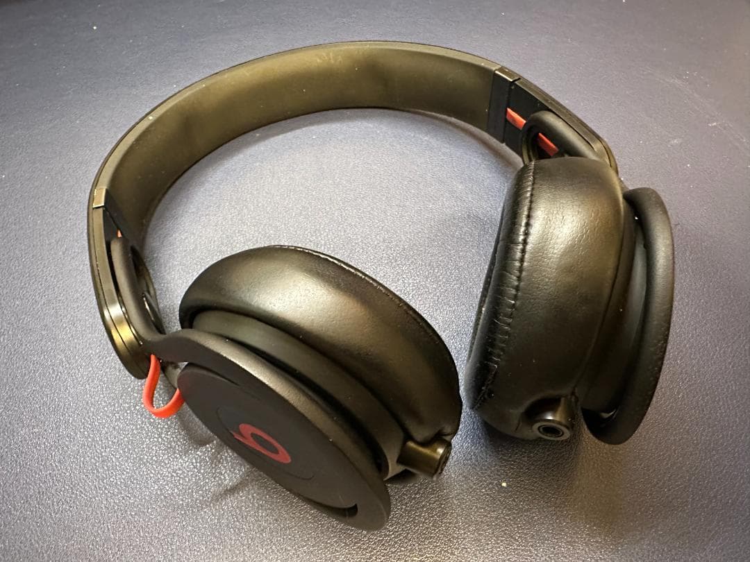 Beats beats mixr ブラック/レッド