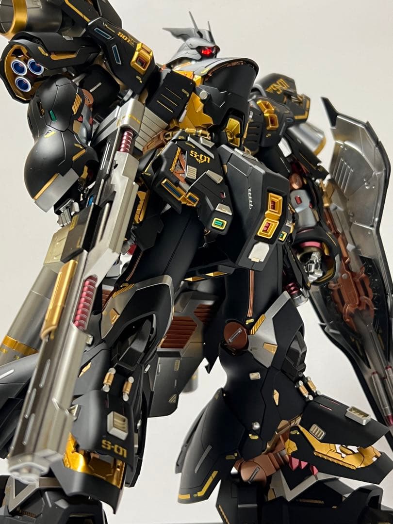 ガンプラ MG 1/100 サザビー Ver.Ka 塗装完成品
