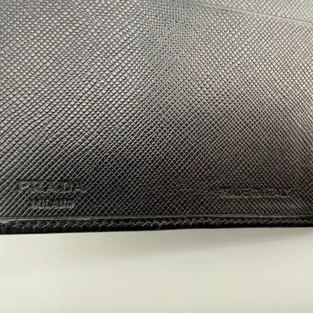 PRADA サフィアーノ 三つ折り財布 M170A ブラック系
