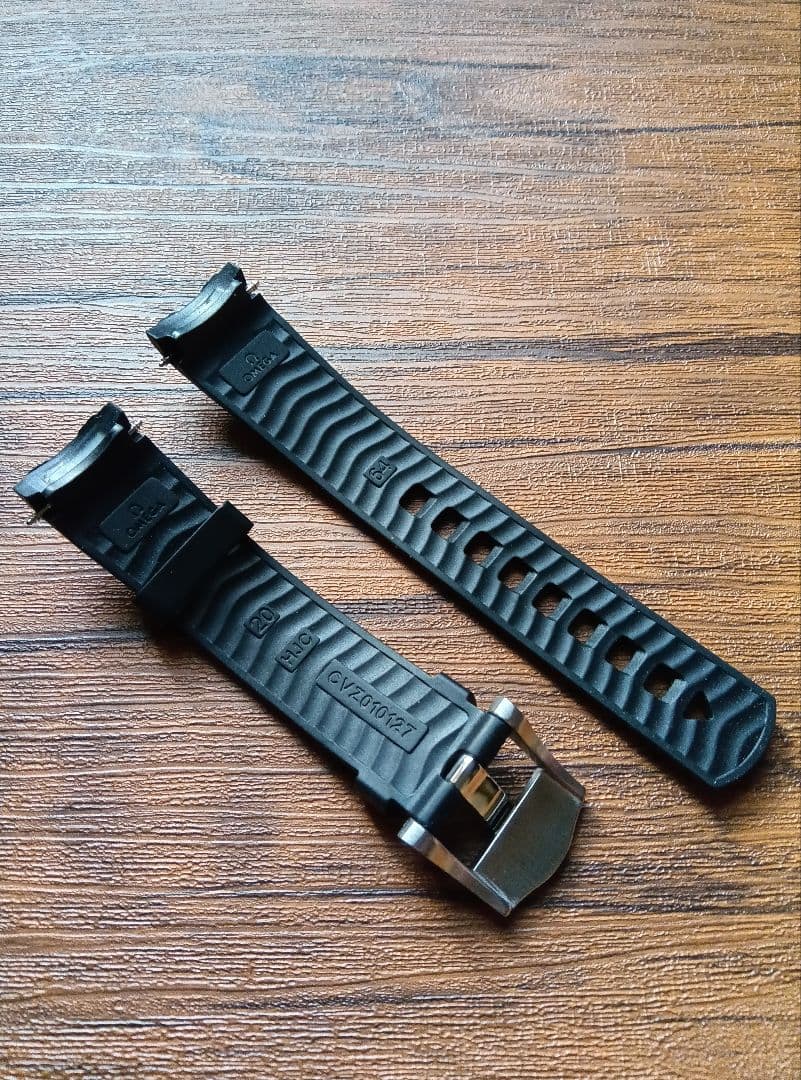 オメガ　純正　ラバー　ベルト　ストラップ　20mm ブラック　シーマスター　美品