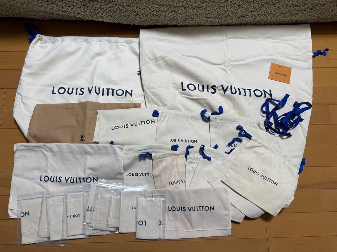 マ*ス様 LOUIS VUITTON 布製袋5ページ分