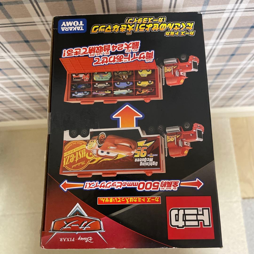 カーズ　トミカ　たくさんのせよう！　大きなマック（カーズ３タイプ）