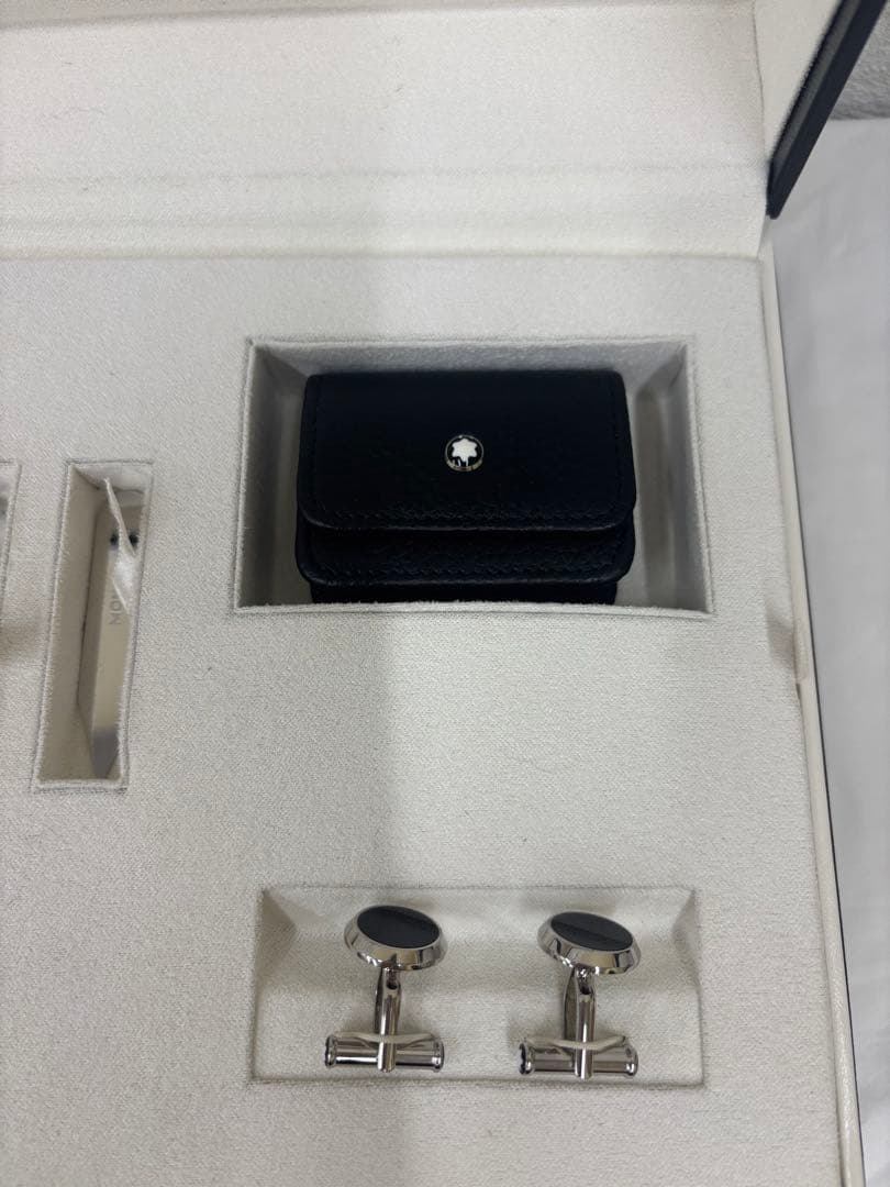 限定品MONT BLANC ボールペン カフスセット　黒 ケース付き