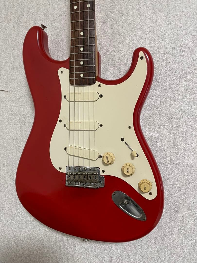 フェンダーストラトキャスター　レースセンサー　フィエスタレッド