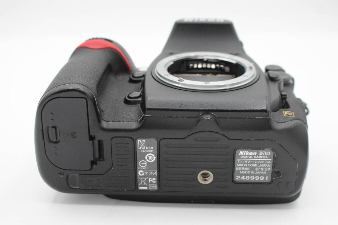 Nikon ニコン D700 ボディ◆バッテリー2個付♩