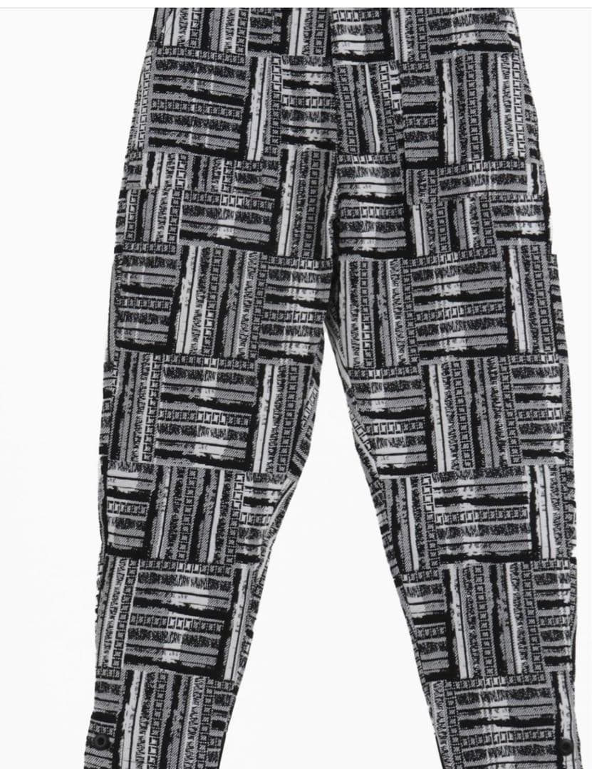 【新品未使用】CAMBIO カンビオ テーパードパンツ アンクル 総柄 白黒 S